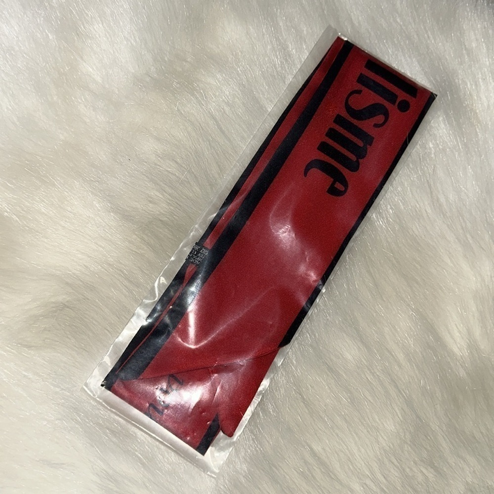 “IF YOU LIKE LOVE, YOU WILL LIKE SURREALISM” SCARF BANDEAU BAG NECK TIE - Picture 7 of 7